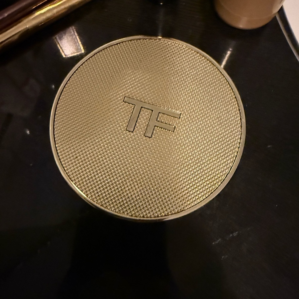 Tom Ford Gold Compact